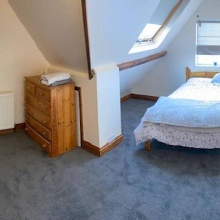 3 Double Bedroomed Flat, Acton. London, Uk Londres Exterior foto